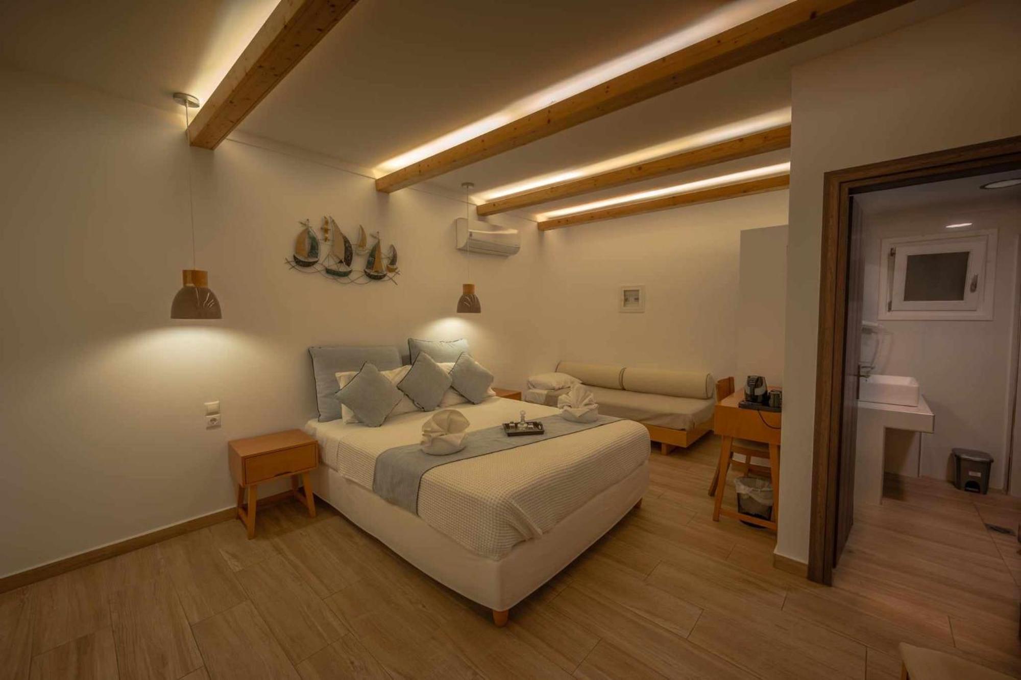 Karidis Hotel Kamári Zewnętrze zdjęcie