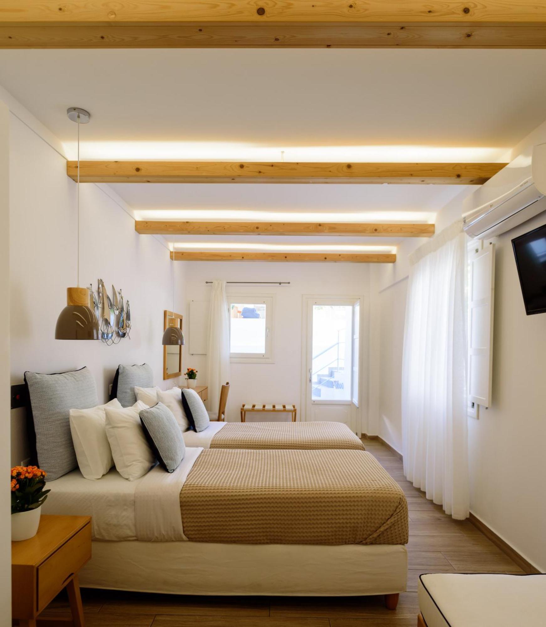 Karidis Hotel Kamári Zewnętrze zdjęcie