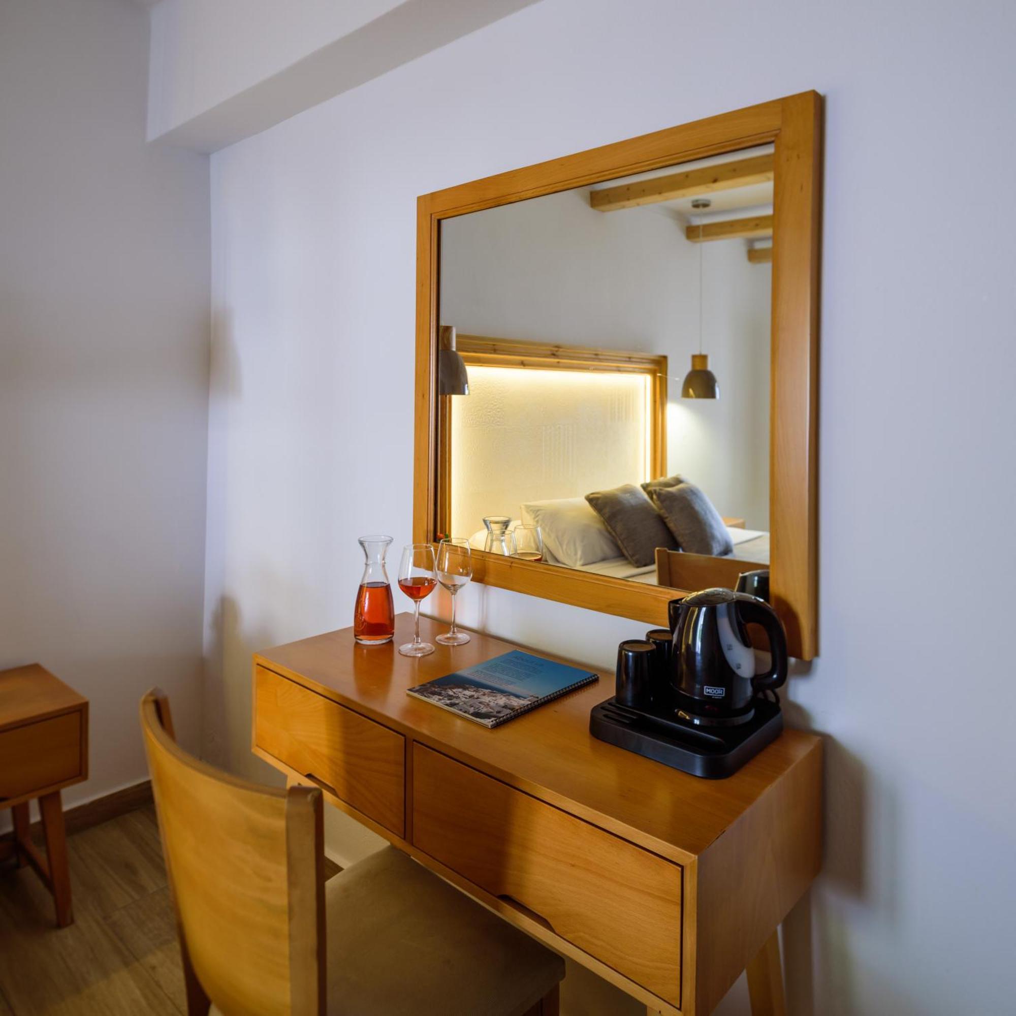 Karidis Hotel Kamári Zewnętrze zdjęcie